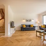 Haus Am Leitenfeld Semesterbostad Garmisch-Partenkirchen