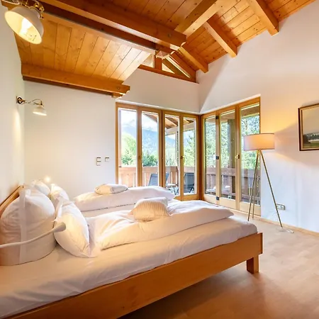 Haus Am Leitenfeld Дом отдыха Гармиш-Партенкирхен