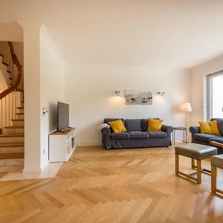 Haus Am Leitenfeld Dom wakacyjny Garmisch-Partenkirchen